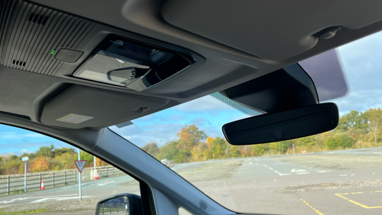 Ford Transit Connect 230 L2 Diesel 2.0 EcoBlue 102ps Limited Van